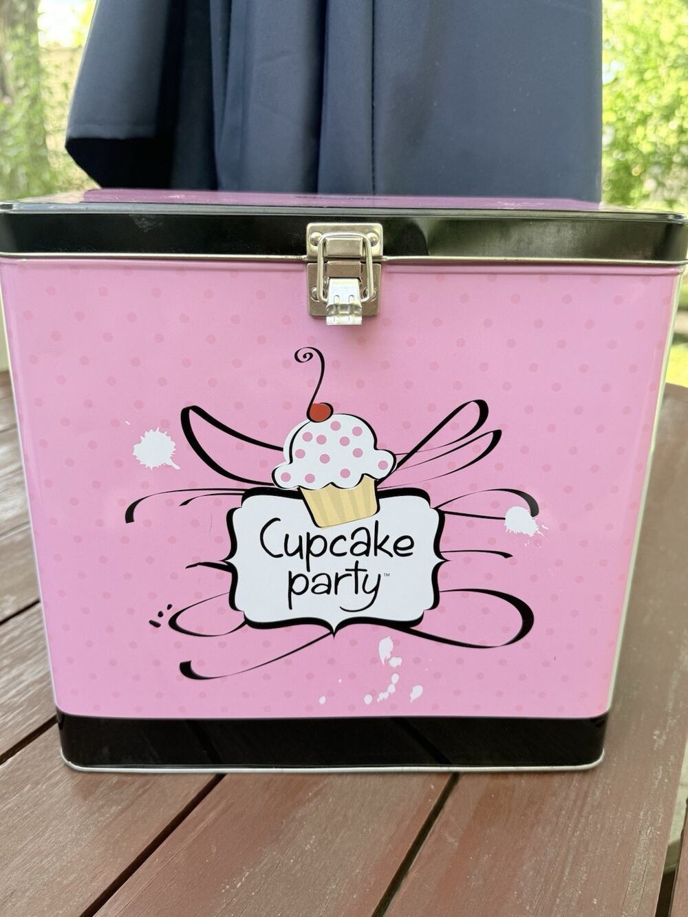 Nostalgia Electrics Mini Cupcake Maker CKM100 Kit Pink/Blue Nonstick Baker